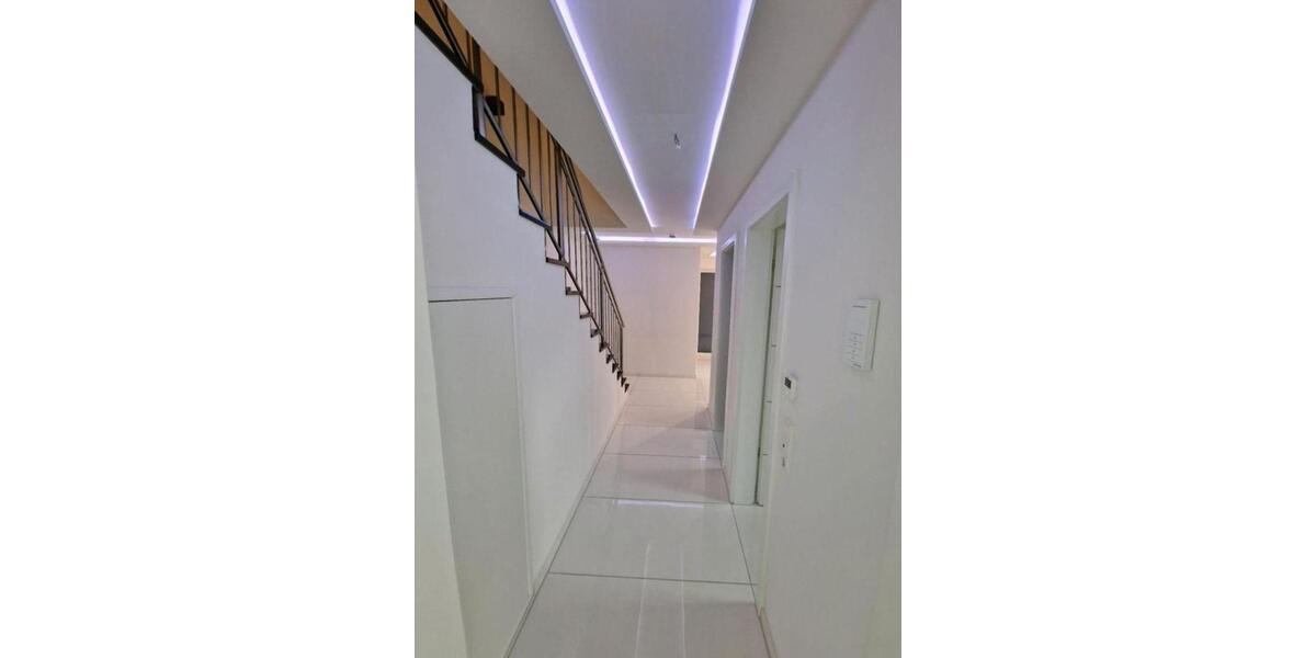 Doppelhaushälfte Bergisch Gladbach Gronau - 4 Zimmer, 135 m&sup2;, 2.200&euro; | Angebot:26248135