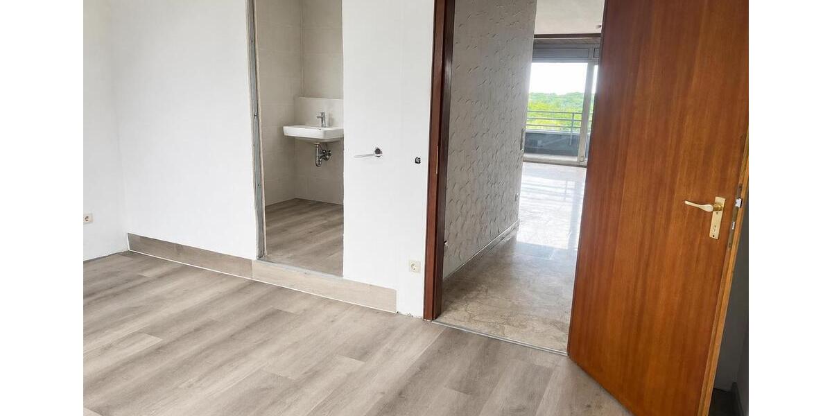 Etagenwohnung Bergisch Gladbach Alt-Frankenforst - 2 Zimmer, 76 m&sup2;, 950&euro; | Angebot:26624780