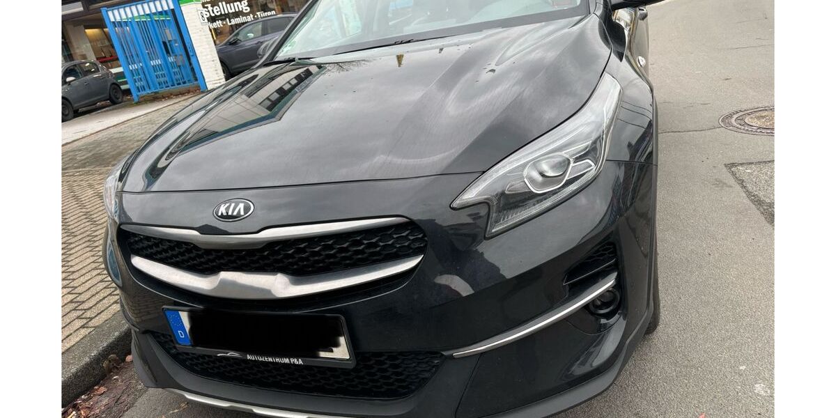 Kia XCeed 79.000 km 17.800 &euro; Neuss 41462