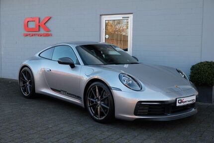 Porsche 992 2.200 km 126.400 &euro; Bergisch Gladbach 51469