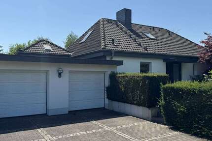 Haus Odenthal - 9 Zimmer, 251 m&sup2;, 570.000&euro; | Angebot:26948140