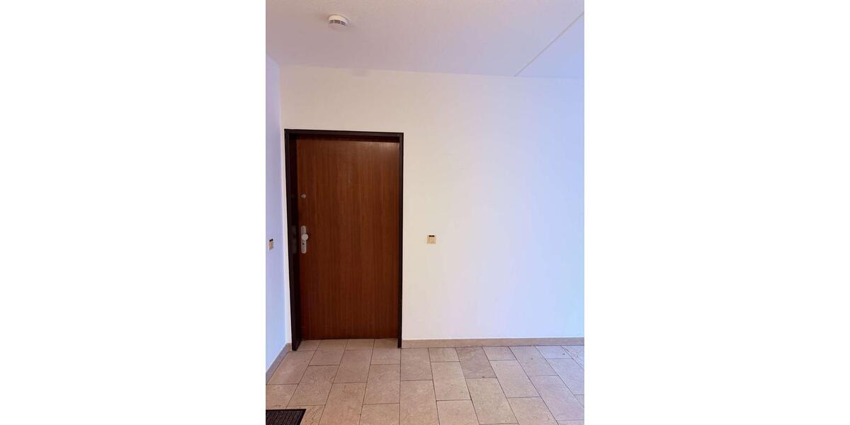 Etagenwohnung Köln Porz - 3 Zimmer, 96 m&sup2;, 1.400&euro; | Angebot:25718785