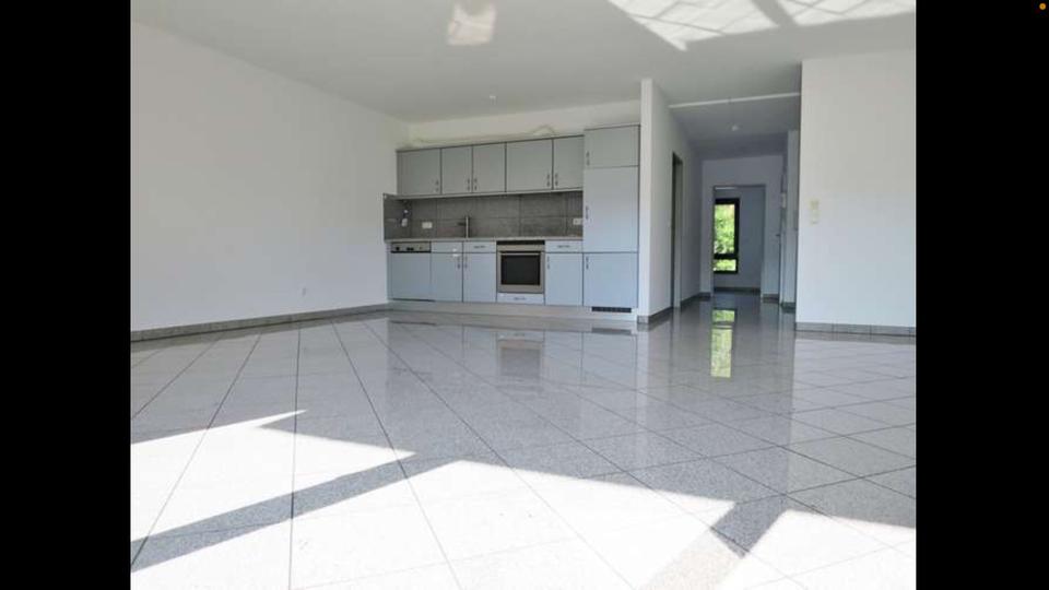 Etagenwohnung Köln Nippes - 2 Zimmer, 74 m&sup2;, 1.150&euro; | Angebot:25972362