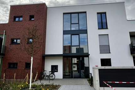 Wohnung Frechen Hücheln - 3 Zimmer, 135 m&sup2;, 2.370&euro; | Angebot:27336461