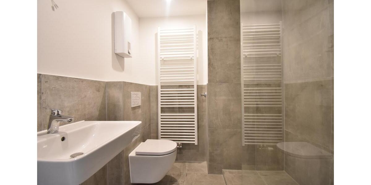 Etagenwohnung Düsseldorf Niederkassel - 2 Zimmer, 50 m&sup2;, 1.105&euro; | Angebot:26648391