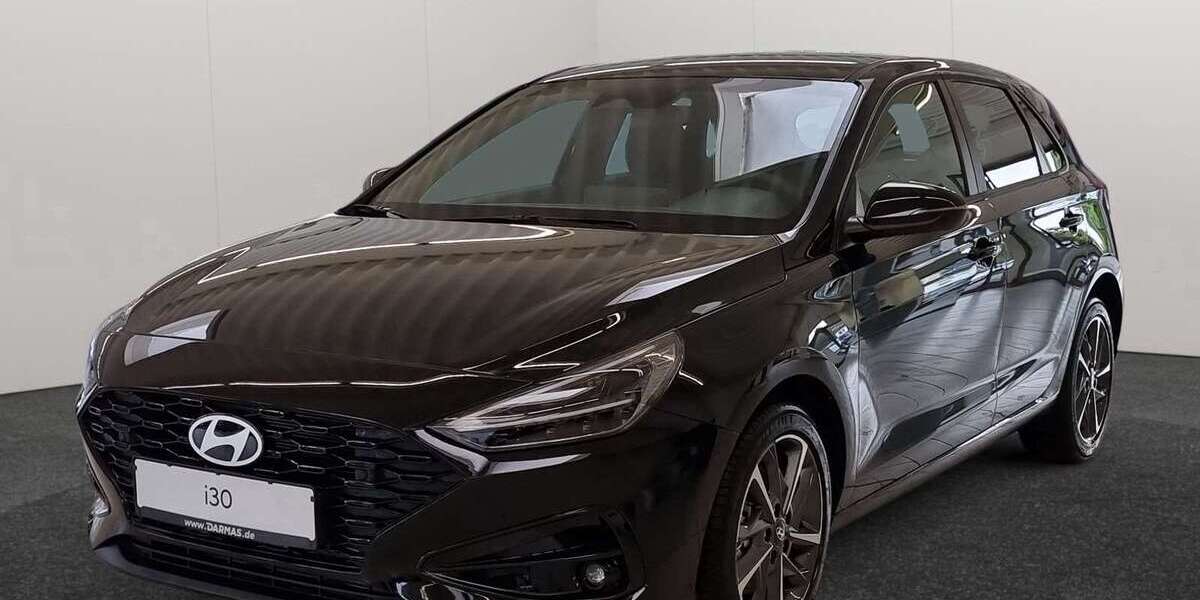 Hyundai i30 7.132 km 21.590 &euro; Düsseldorf 40233