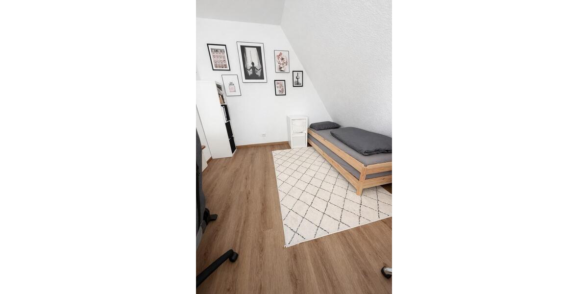 Maisonettenwohnung Solingen Burg - 3 Zimmer, 100 m&sup2;, 1.510&euro; | Angebot:26001667