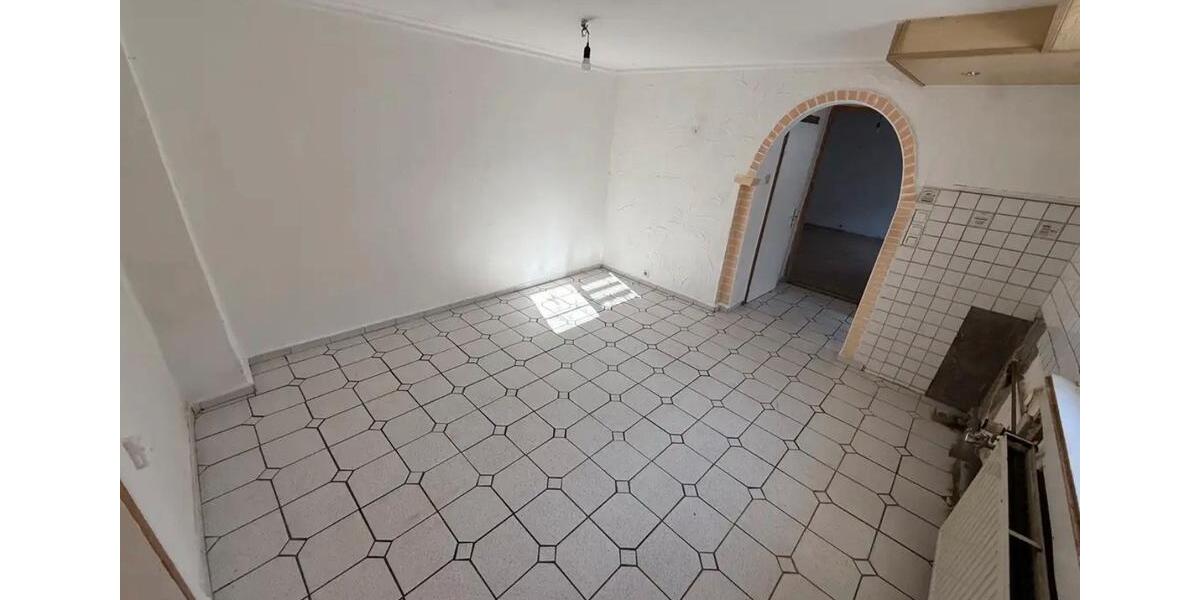 Einfamilienhaus Köln Nippes - 3 Zimmer, 65 m&sup2;, 1.300&euro; | Angebot:25636950