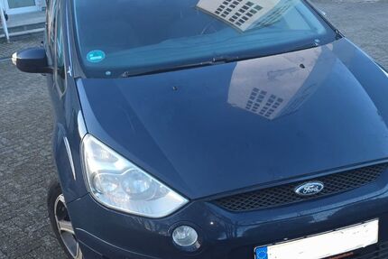 Ford S-Max 186.400 km 3.600 &euro; Remscheid 42859