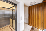 Wohnen in hochwertigem Ambiente mit internationalem Flair. Möblierte 2 Zimmer-Dachterrassen-Wohnung - Einfamilienhaus Düsseldorf Heerdt | Angebot:26645368