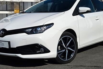 Toyota Auris 10.000 km 14.999 &euro; Köln (Ostheim) 51107