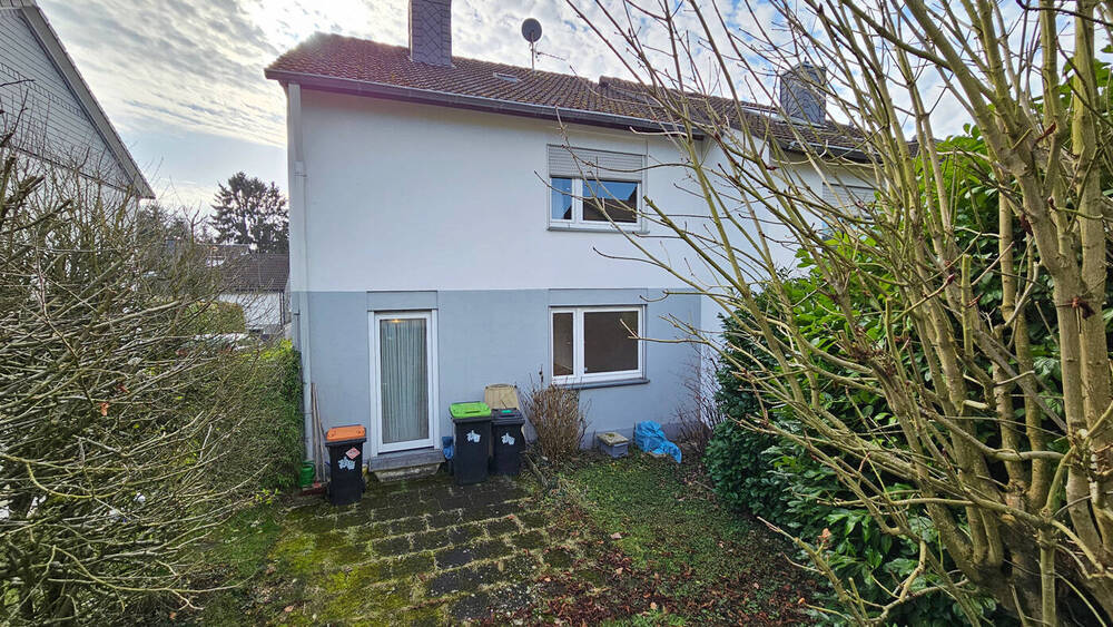 Doppelhaushälfte Odenthal / Blecher Blecher - 4 Zimmer, 111 m&sup2;, 335.000&euro; | Angebot:26017456