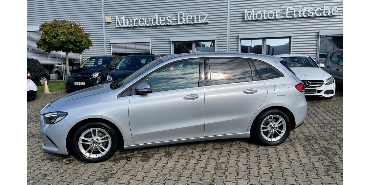 Mercedes-Benz B 180 39.400 km 25.990 &euro; Köln 50859