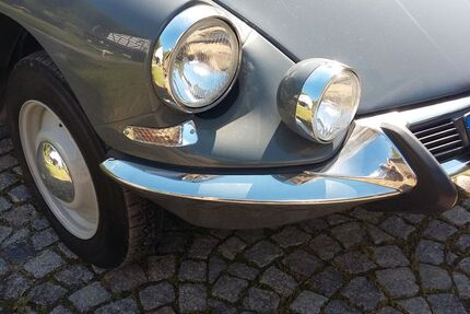 Citroen DS 80.000 km 43.500 &euro; Haan 42781