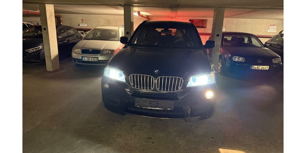 BMW X3 247.000 km 11.499 &euro; Düsseldorf 40589