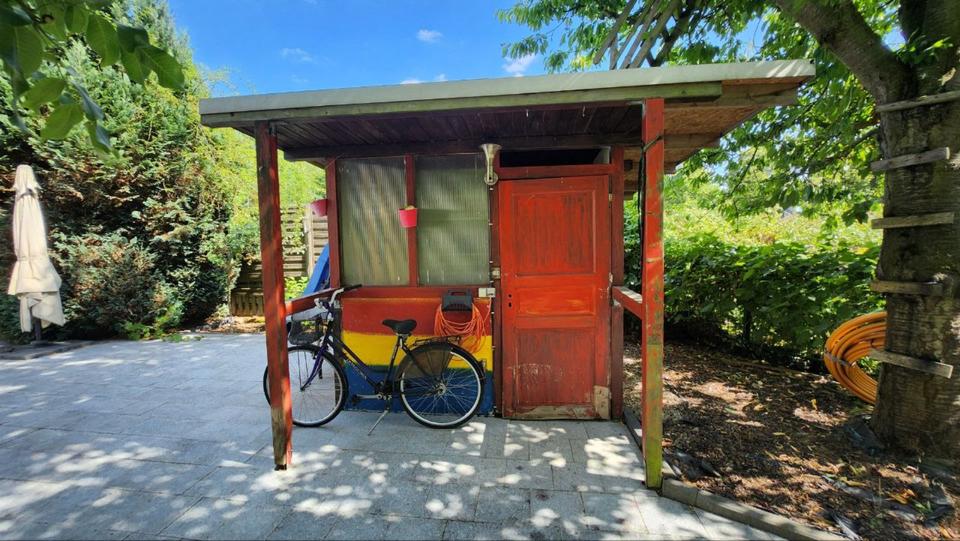 Erdgeschoßwohnung Köln Mülheim - 4 Zimmer, 130 m&sup2;, 2.000&euro; | Angebot:25887308