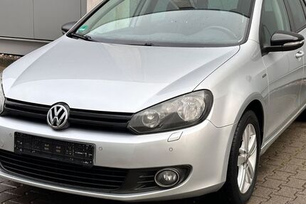 VW Golf 180.000 km 4.900 &euro; Düsseldorf - Bezirk 8 40231