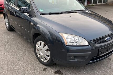 Ford Focus 138.000 km 1.900 &euro; Monheim 40789