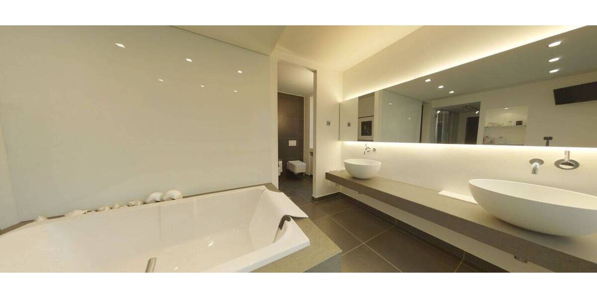 Etagenwohnung Düsseldorf Oberkassel - 4 Zimmer, 269 m&sup2;, 1.695.000&euro; | Angebot:26029233