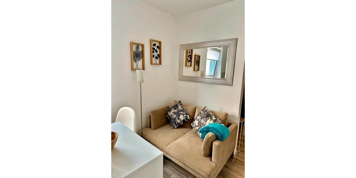 Erdgeschoßwohnung Köln Nippes - 2 Zimmer, 35 m&sup2;, 1.450&euro; | Angebot:26478166