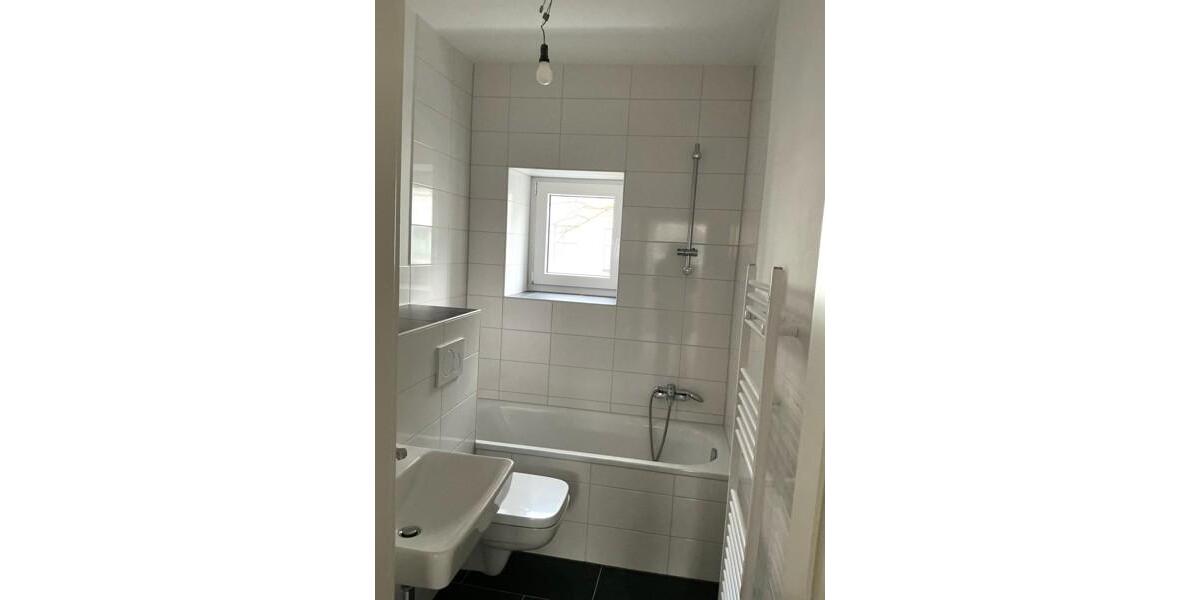 Etagenwohnung Köln Kalk - 2 Zimmer, 52 m&sup2;, 914&euro; | Angebot:26016466