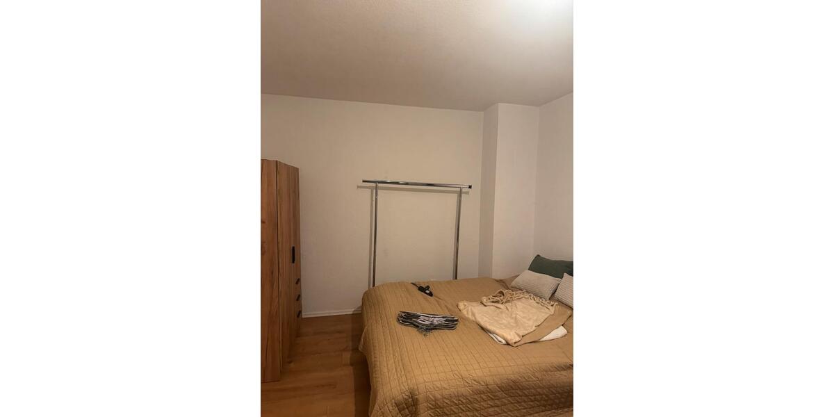 Etagenwohnung Düsseldorf Stadtbezirk 3 - 1.5 Zimmer, 37 m&sup2;, 760&euro; | Angebot:25718255