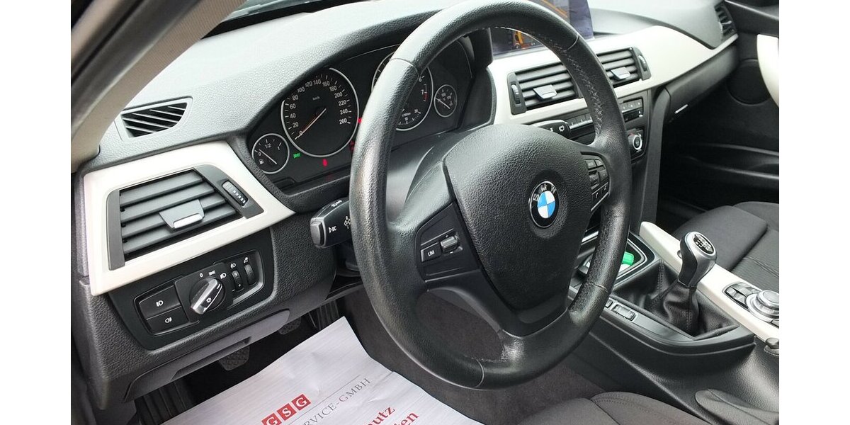 BMW 316i NAVI KLIMAAUTOMATIK 19 ZOLL PDC SHZ 99.865 km 13.408 &euro; Köln 50858