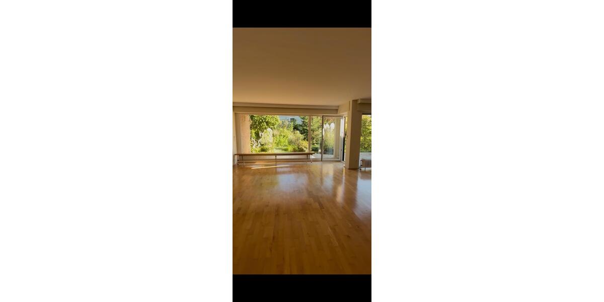 Bungalow Köln Nippes - 5 Zimmer, 160 m&sup2;, 2.460&euro; | Angebot:26652614