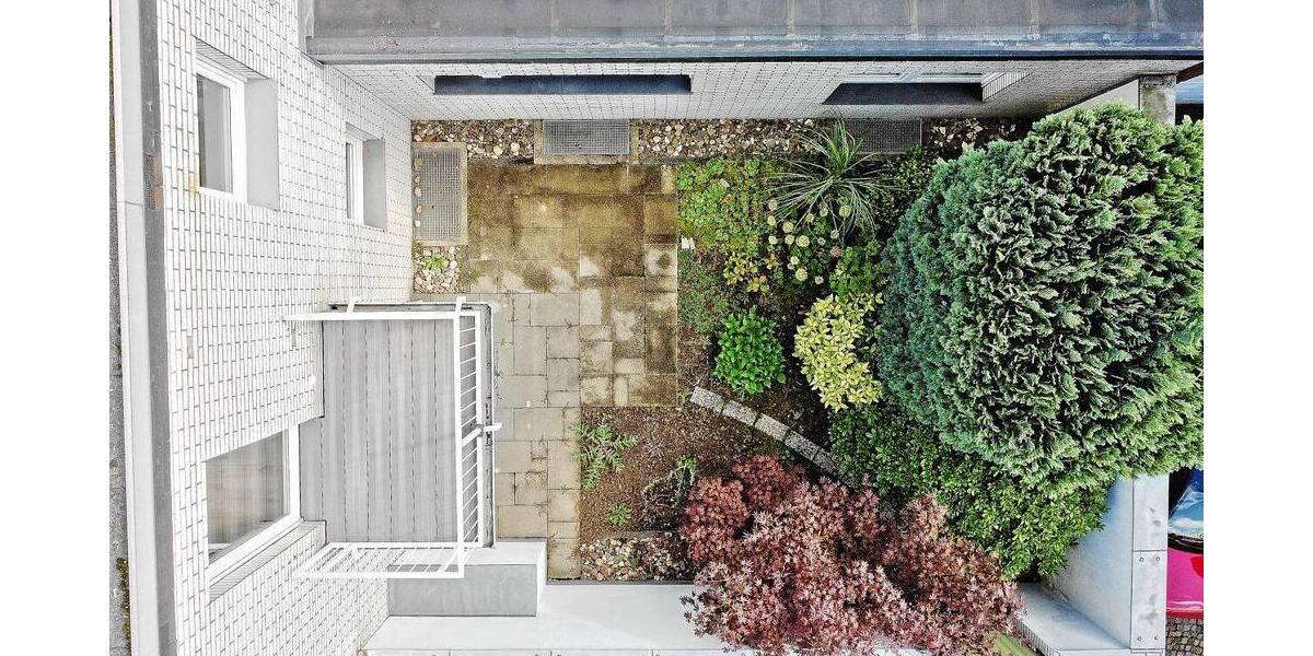 Einfamilienhaus Düsseldorf Hassels Hassels - 1 Zimmer, 266 m&sup2;, 849.000&euro; | Angebot:26018439