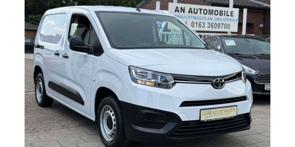 Toyota Proace 23.000 km 15.750 &euro; Dormagen 41539