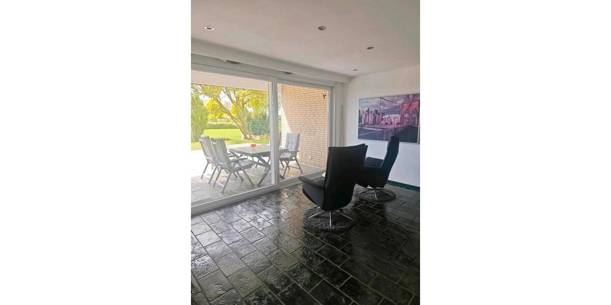 Einfamilienhaus Jüchen - 5 Zimmer, 200 m&sup2;, 3.400&euro; | Angebot:26248497