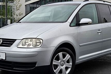 VW Touran 230.000 km 3.800 &euro; Köln (Ostheim) 51107