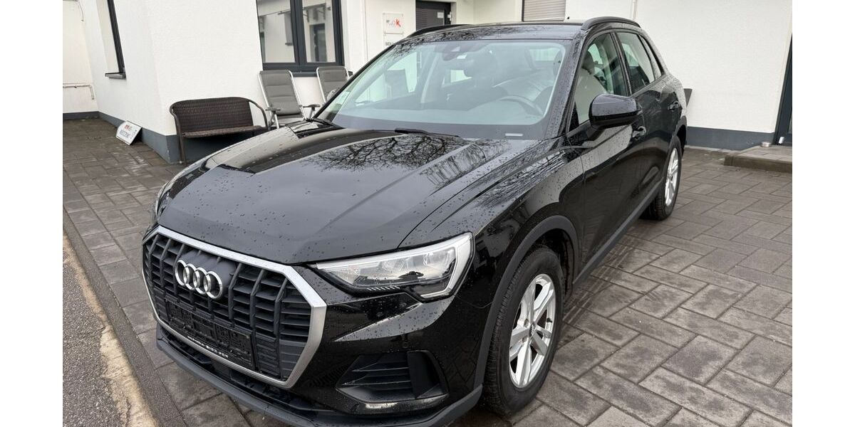 Audi Q3 235.101 km 17.980 &euro; Hürth bei Köln 50354