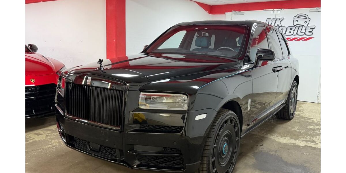 Rolls Royce Cullinan 18.734 km 424.900 &euro; Köln 50739