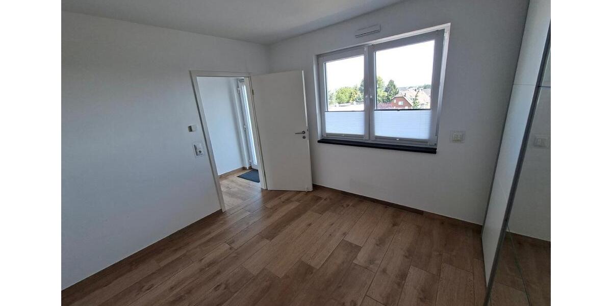 Terrassenwohnung Hürth - 2 Zimmer, 58 m&sup2;, 298.000&euro; | Angebot:27096104
