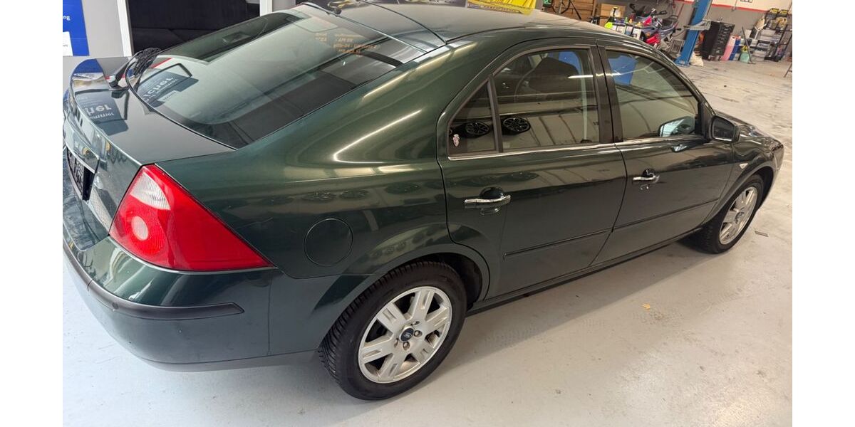 Ford Mondeo 130.500 km 1.150 &euro; Köln 50825