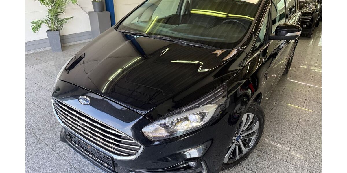 Ford S-Max 152.379 km 18.799 &euro; Köln 50829