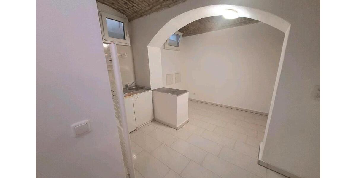 Etagenwohnung Köln Mülheim - 3 Zimmer, 45 m&sup2;, 890&euro; | Angebot:25641551