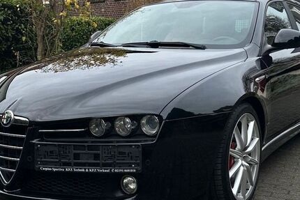 Alfa Romeo 159 110.042 km 14.999 &euro; Remscheid 42859