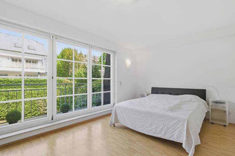 Doppelhaushälfte Köln Marienburg - 5 Zimmer, 158 m&sup2;, 1.390.000&euro; | Angebot:26499010