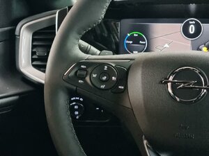 Opel Mokka GS Line Aut. Matrix Kam ACC SHZ LHZ 7.327 km 23.970 &euro; HAAN 42781