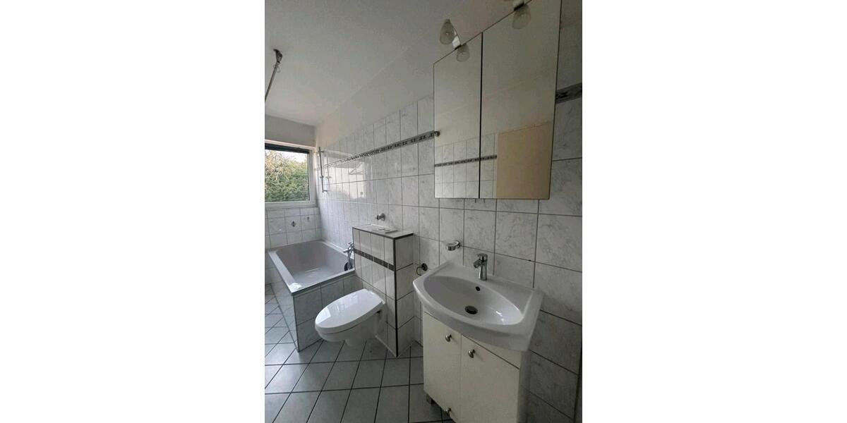 Erdgeschoßwohnung Düsseldorf Stadtbezirk 3 - 2.5 Zimmer, 57 m&sup2;, 114.000&euro; | Angebot:25987837