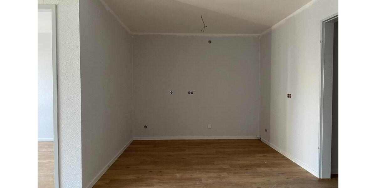 Erdgeschoßwohnung Leverkusen Schlebusch - 4 Zimmer, 91 m&sup2;, 1.500&euro; | Angebot:25407808