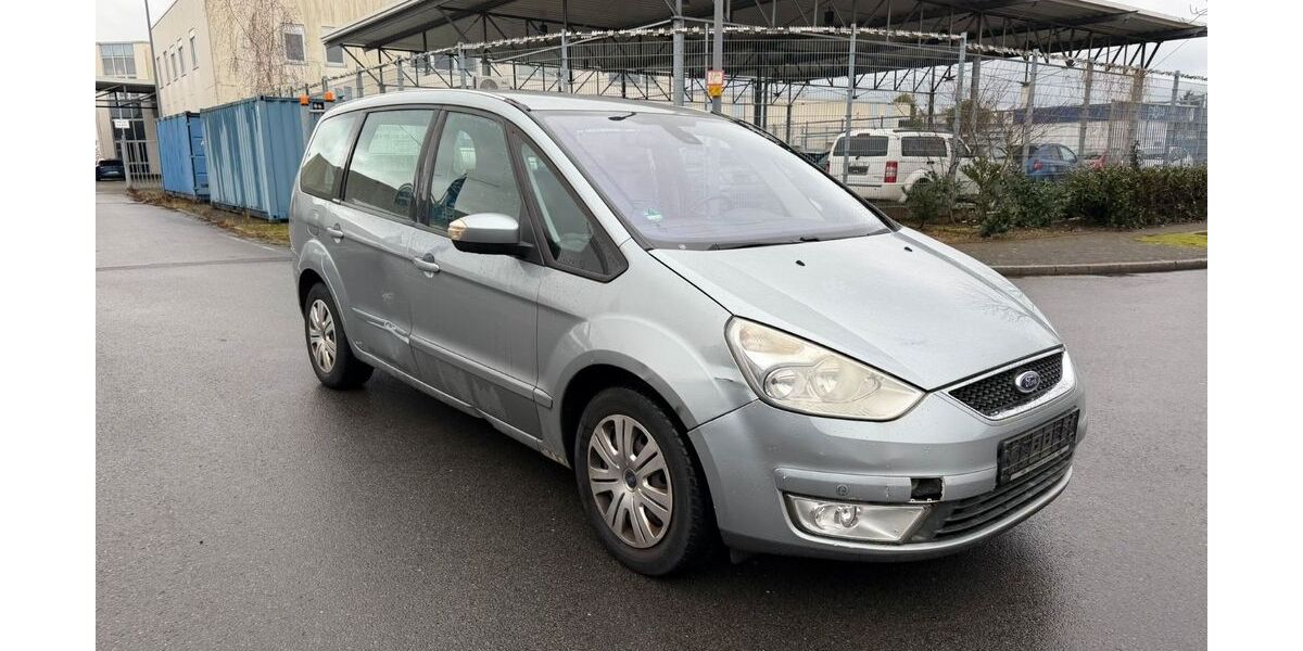 Ford Galaxy 204.000 km 1.850 &euro; Dormagen 41539