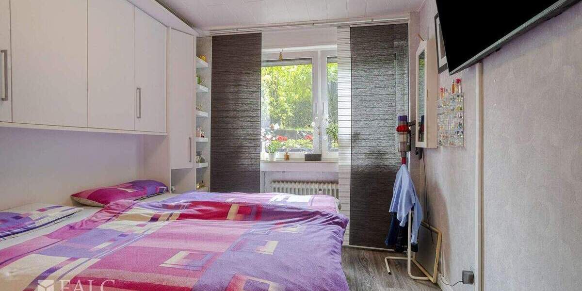 Etagenwohnung Bergheim Glessen - 7 Zimmer, 214 m&sup2;, 469.000&euro; | Angebot:25696518