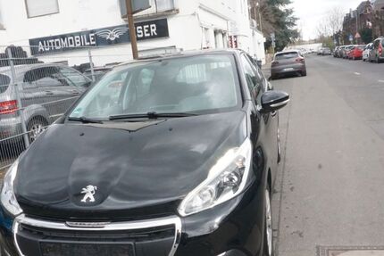 Peugeot 208 64.760 km 6.899 &euro; Köln 51143