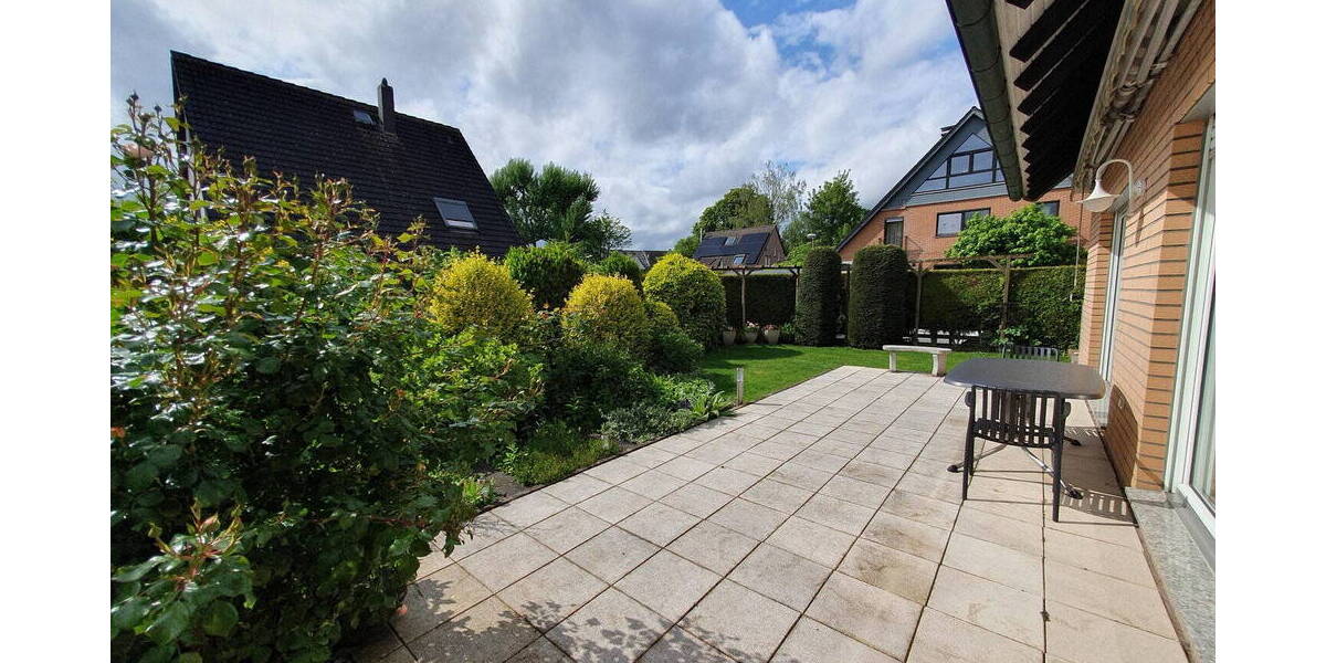 Mehrfamilienhaus, Wohnhaus Ratingen Zentrum - 8 Zimmer, 220 m&sup2;, 930.000&euro; | Angebot:26607345