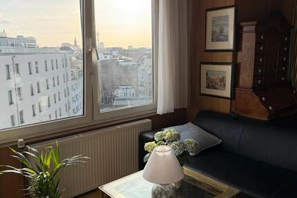Wohnung Düsseldorf Pempelfort - 3 Zimmer, 80 m&sup2;, 2.200&euro; | Angebot:26701749