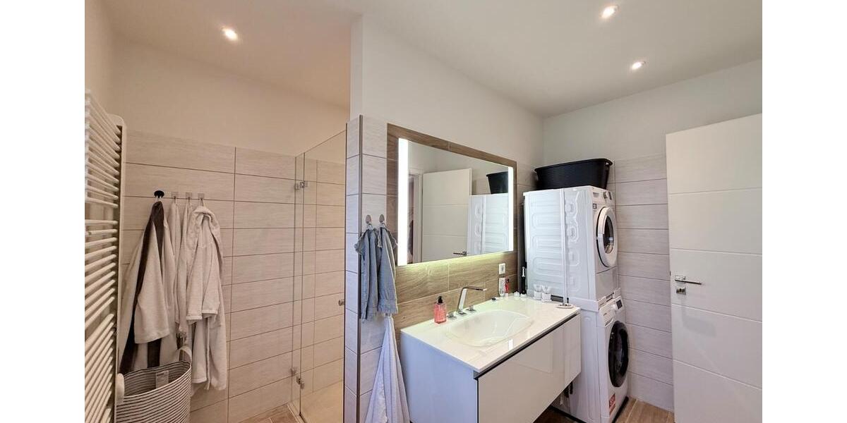 Bungalow Erkrath - 2 Zimmer, 95 m&sup2;, 1.400&euro; | Angebot:25048643