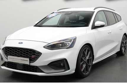 Ford Focus 117.320 km 14.680 &euro; Leverkusen 51379